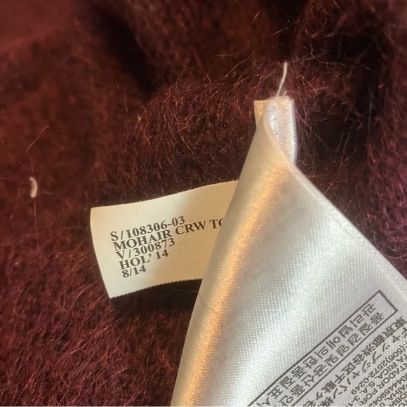Banana Republic Burgundy Mohair/Wool Blend Sweater (MP) - Picture 4 of 7